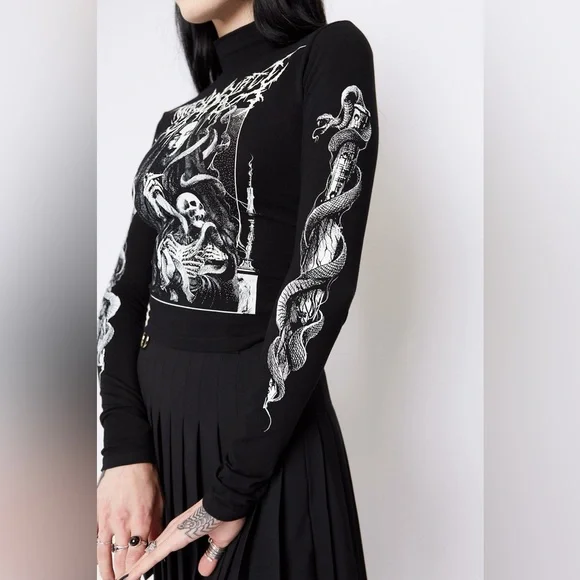 Mary Wyatt shirt - Picture 3 of 6